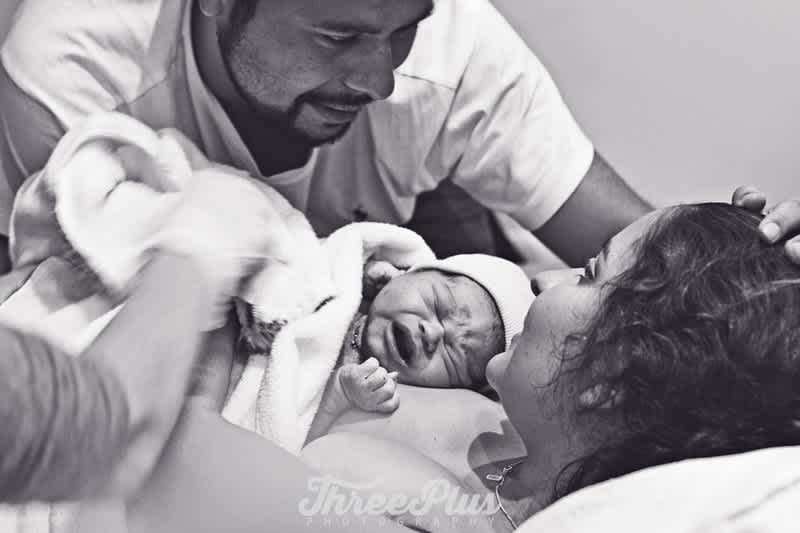 We can see the wonder of birthing through amazing pictures of newborn newborns.
